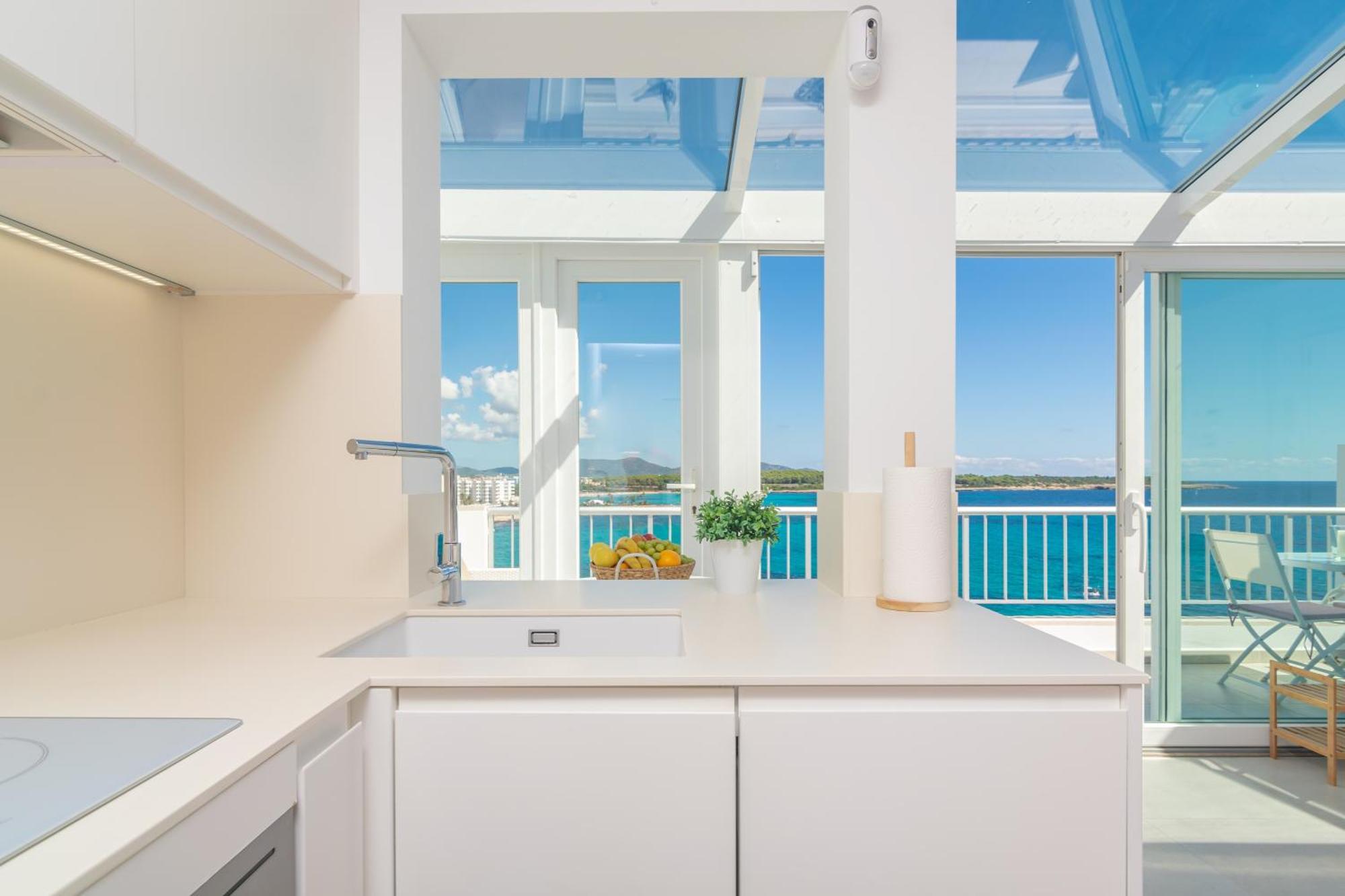 Marinamar Sea View Apartment S'Illot  Exterior photo